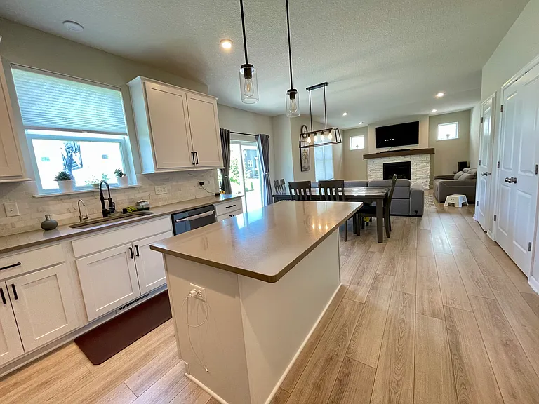 Kitchen 1
