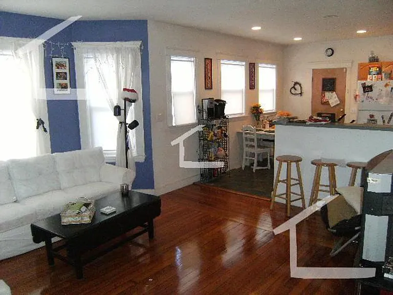 53 Gardner St #1 — Photo 9