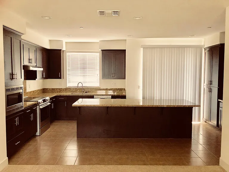 861 Sycamore Loop — Photo 10