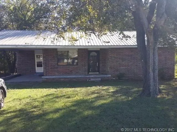208 S Dwight St, Coalgate, OK 74538