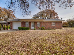 520 N Barron Rd, Covington, TX 76636
