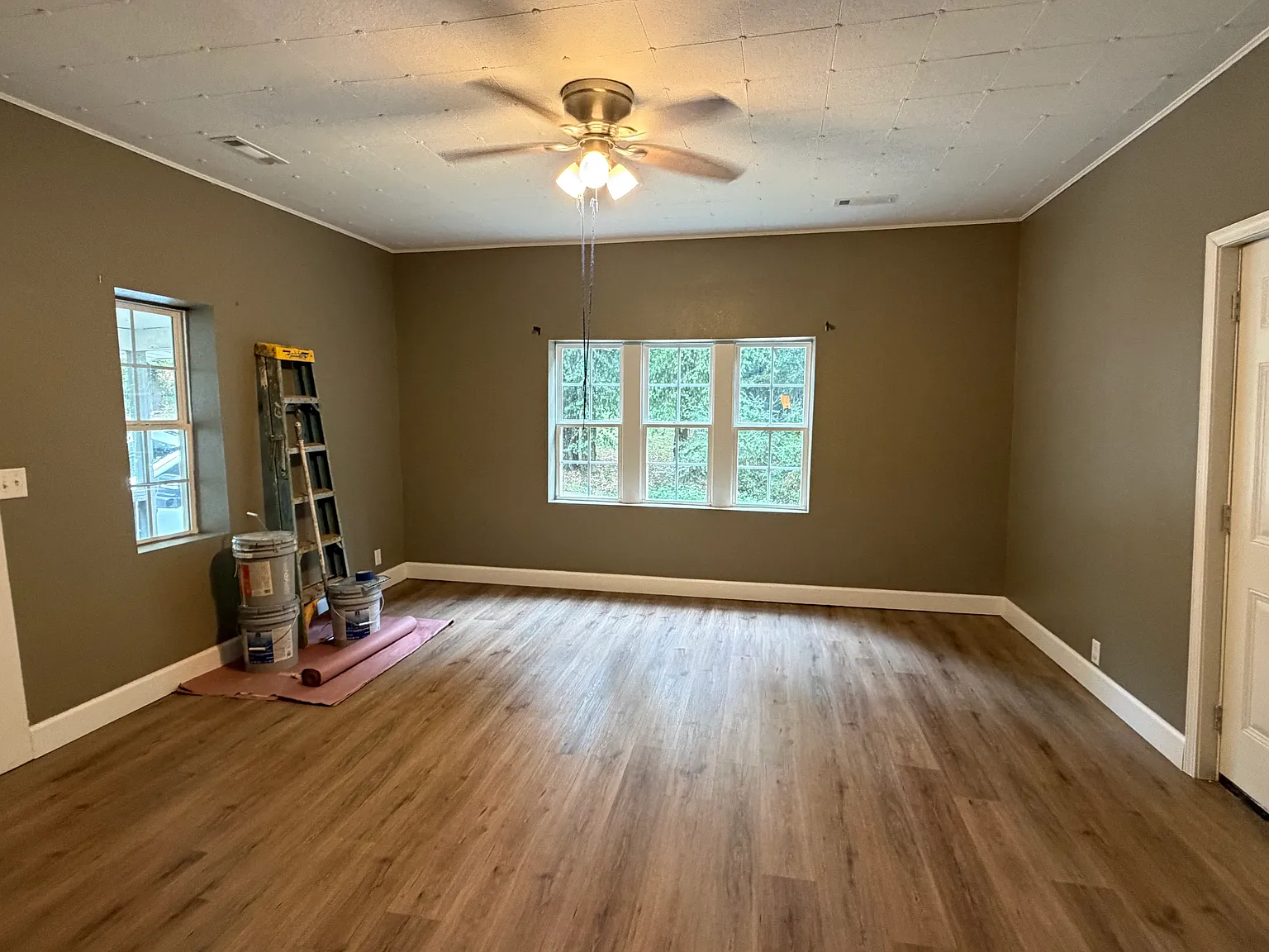 2 bed, 1200 sqft, $750 — Photo 4