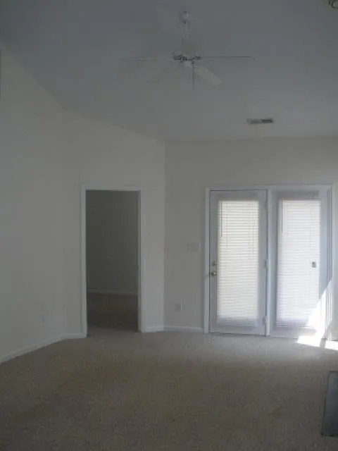 Building Photo - 1610 Claiborne Ct