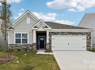 45 Ridgehaven Dr, Waynesville, NC 28786