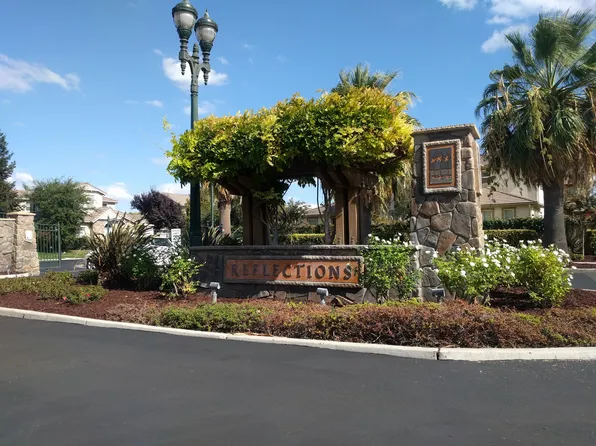 1417 Oasis Ln, Patterson, CA 95363