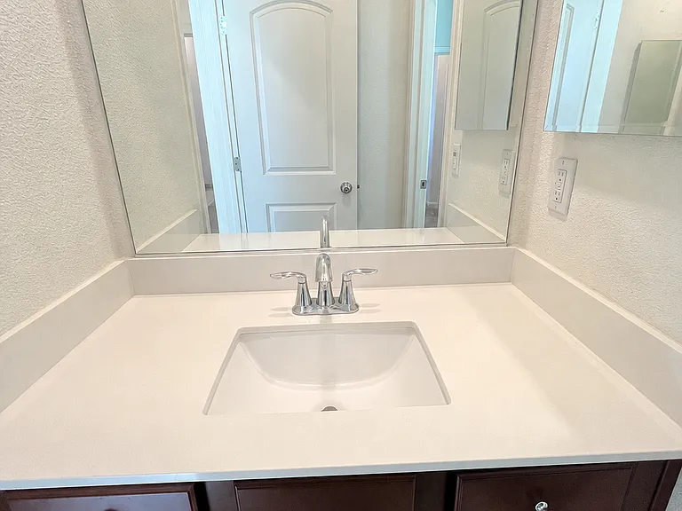 2434 Buzz Aldrin Way — Photo 23