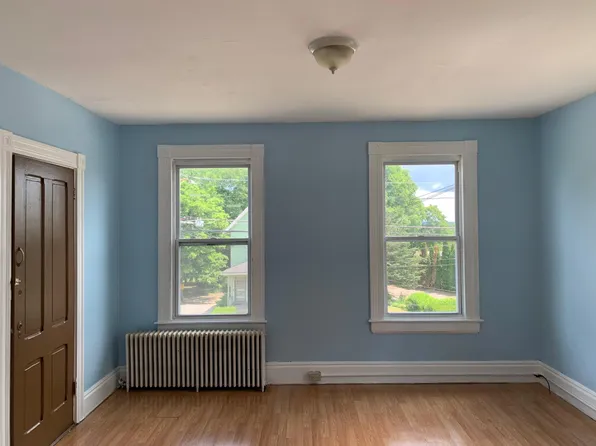 198 Jackson St #2, Willimantic, CT 06226