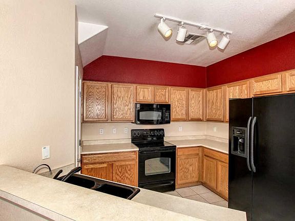 4th image of 5017 W Escuda Dr