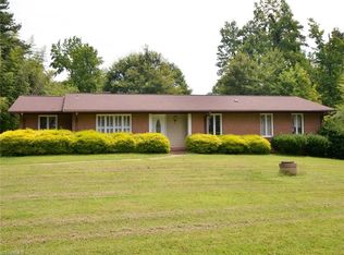 4321 Kimmeridge Rd, Greensboro, NC 27406