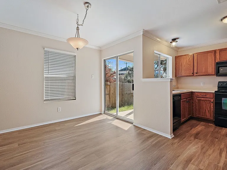 3538 Lantana Fls — Photo 8