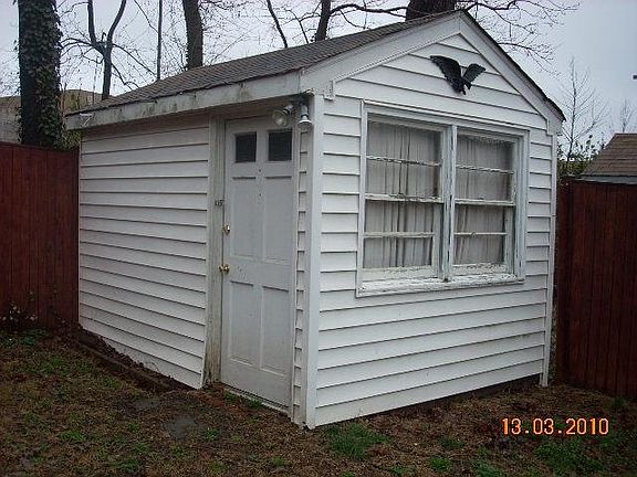 5th image of 5830 Biscayne Dr
