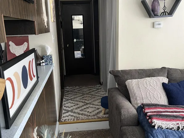 1718 Banyan Dr APT 4, Fort Collins, CO 80526