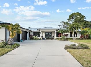 804 NW Spruce Ridge Dr, Stuart, FL 34994