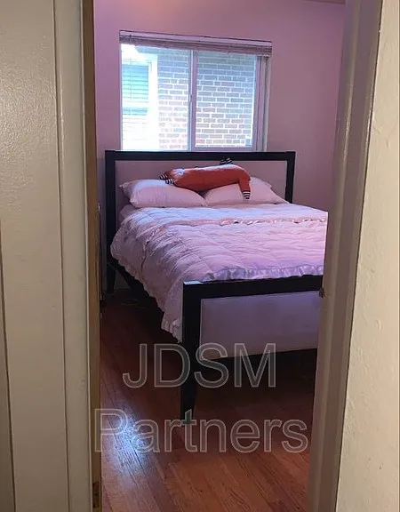 1545 N Jackson St — Photo 22
