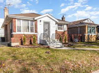 4852 W Hirsch St, Chicago, IL 60651