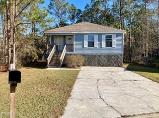 820 Deer Trail Ln, Pass Christian, MS 39571