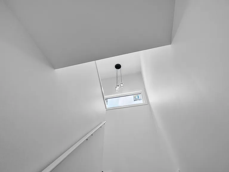 1273 Manitoba Ave — Photo 11
