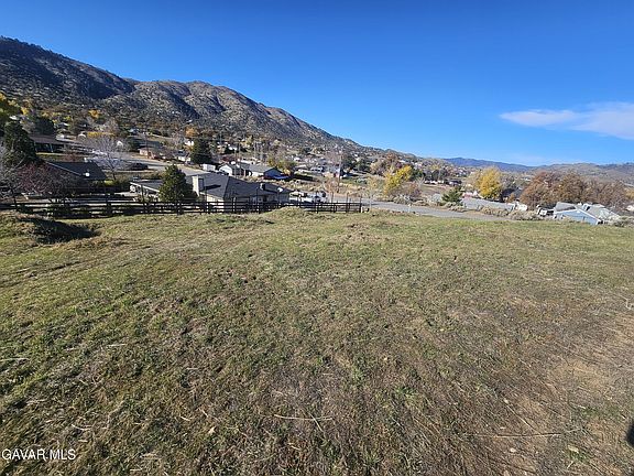 5th image of 20916 Hacienda Dr