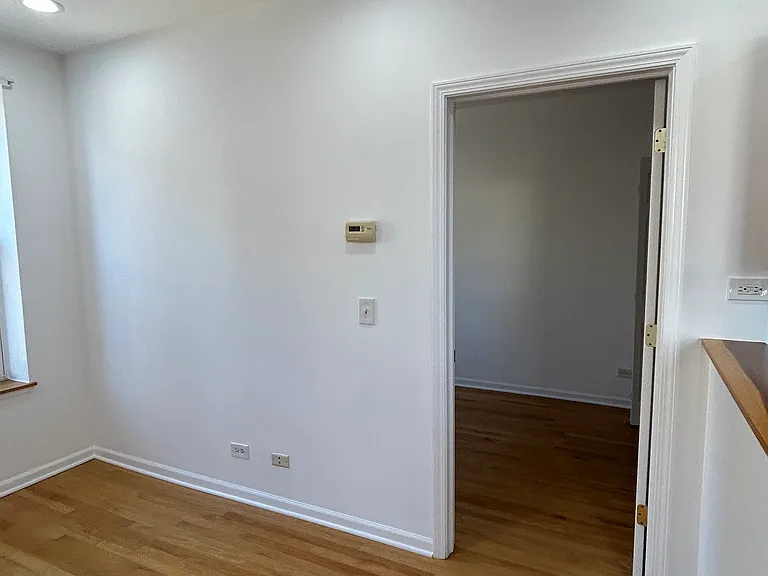 1731 W 17th St #8 — Photo 7