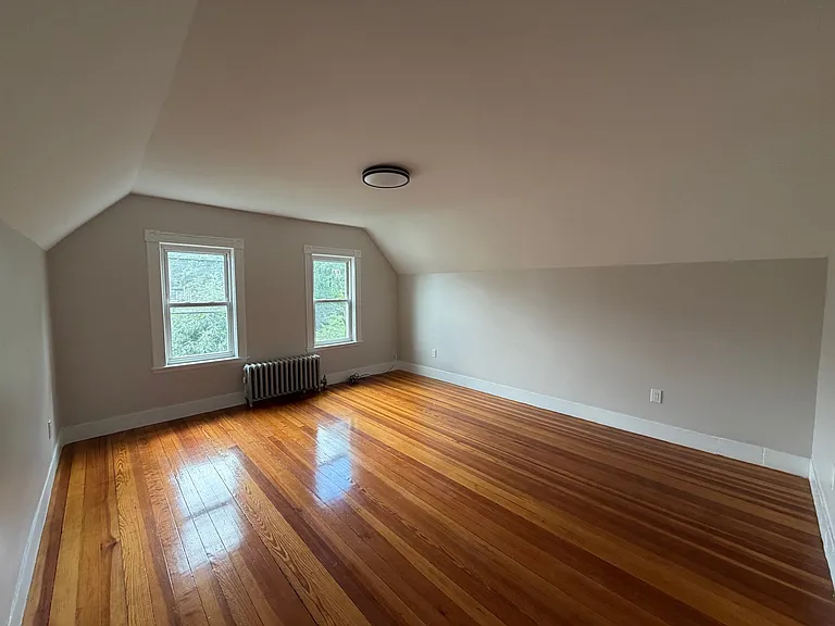27 Warner St — Photo 10