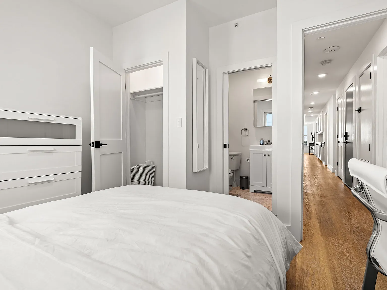 1 bed, $1,550 — Photo 2