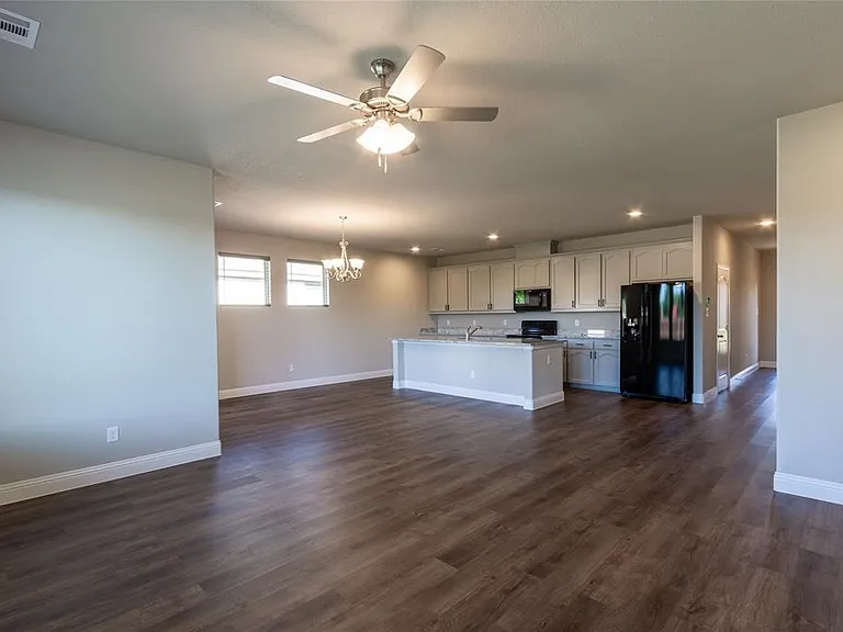 405 Stoneridge Dr — Photo 22