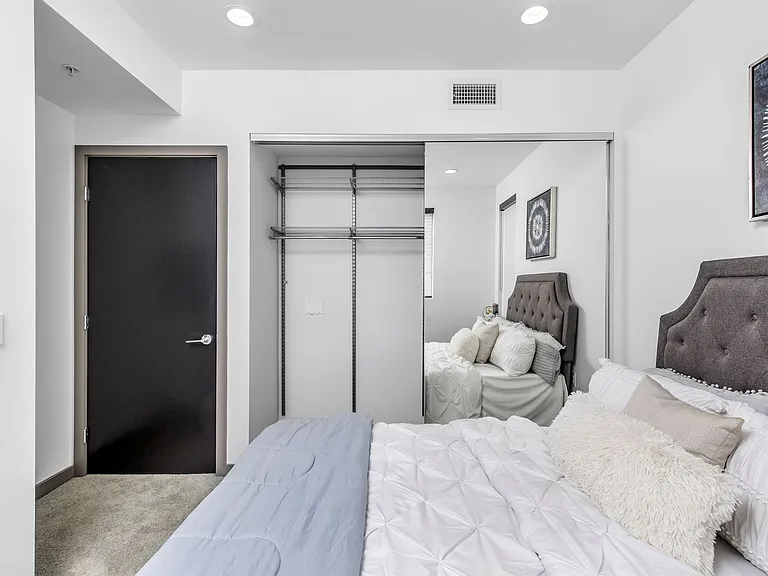 3617 Venice Blvd — Photo 16