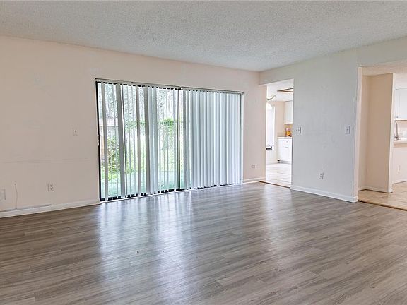 5th image of 7873 NIAGARA AVENUE #1803