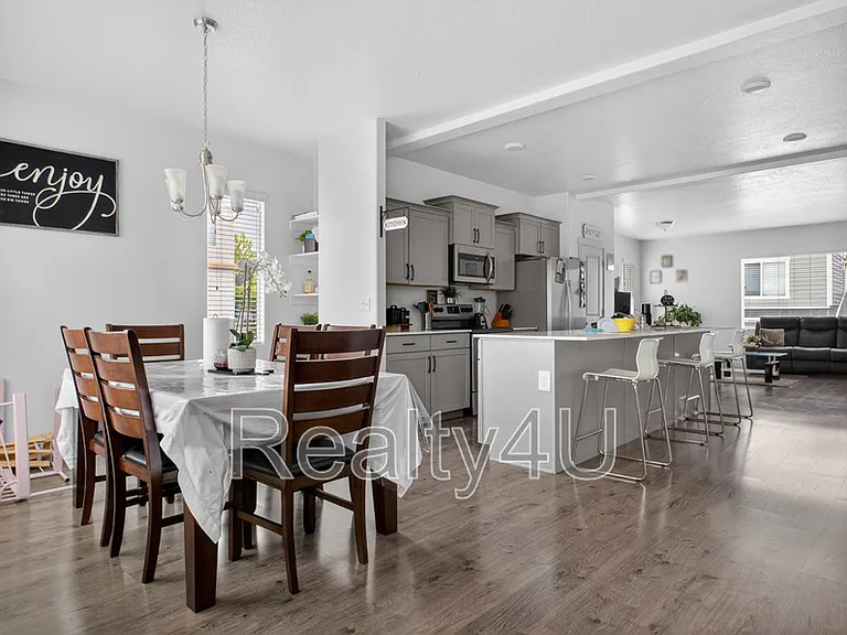 1454 S 520 W — Photo 9