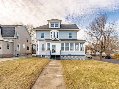 80 Riverdale St, West Springfield, MA, 01089