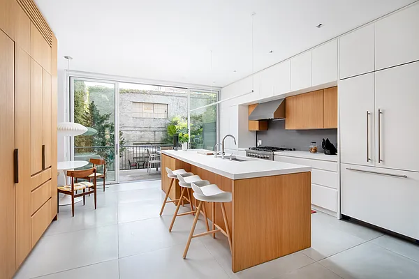 Sold by Douglas Elliman | media 3