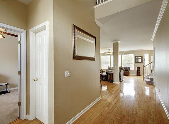 4th image of 8001 Manx Dr