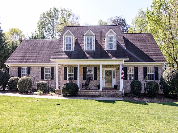 2nd image of 1115 Appaloosa Ct