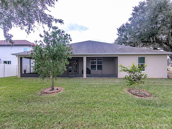 5th image of 4933 Cypress Hammock Dr