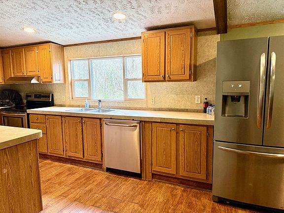 5th image of 35149 Friendly Rd