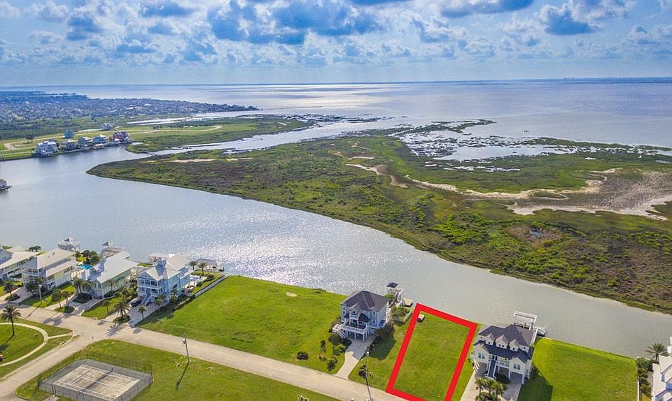 1st image of 20814 E Sunset Bay Dr