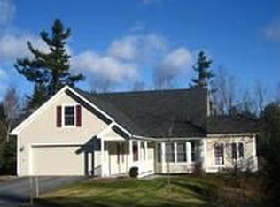 70 Conifer Ln, New London, NH 03257