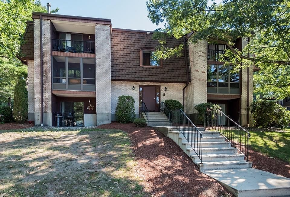 1st image of 5 Greenbriar Dr APT 205