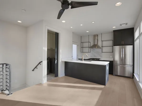 1708 Perez St #B, Austin, TX 78721