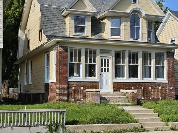 1112 13th STREET, Racine, WI 53403
