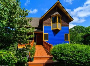 84 Saint Dunstans Rd, Asheville, NC 28803