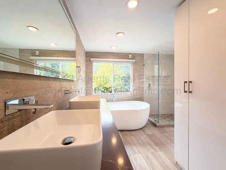 23940 Carmelita Dr — Photo 9