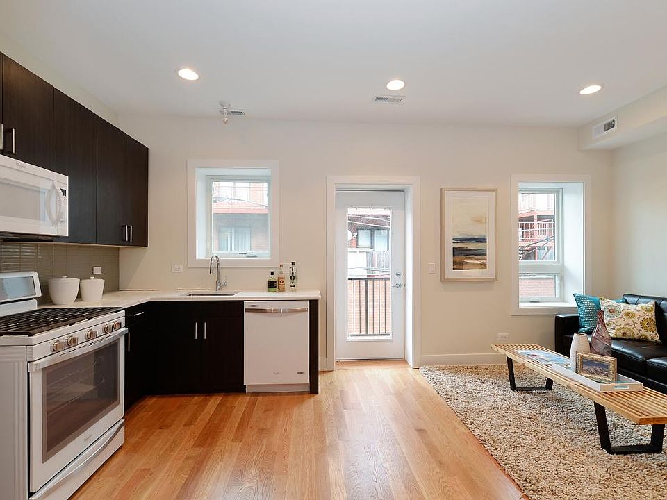 1st image of 4639 N Broadway St Ste 1
