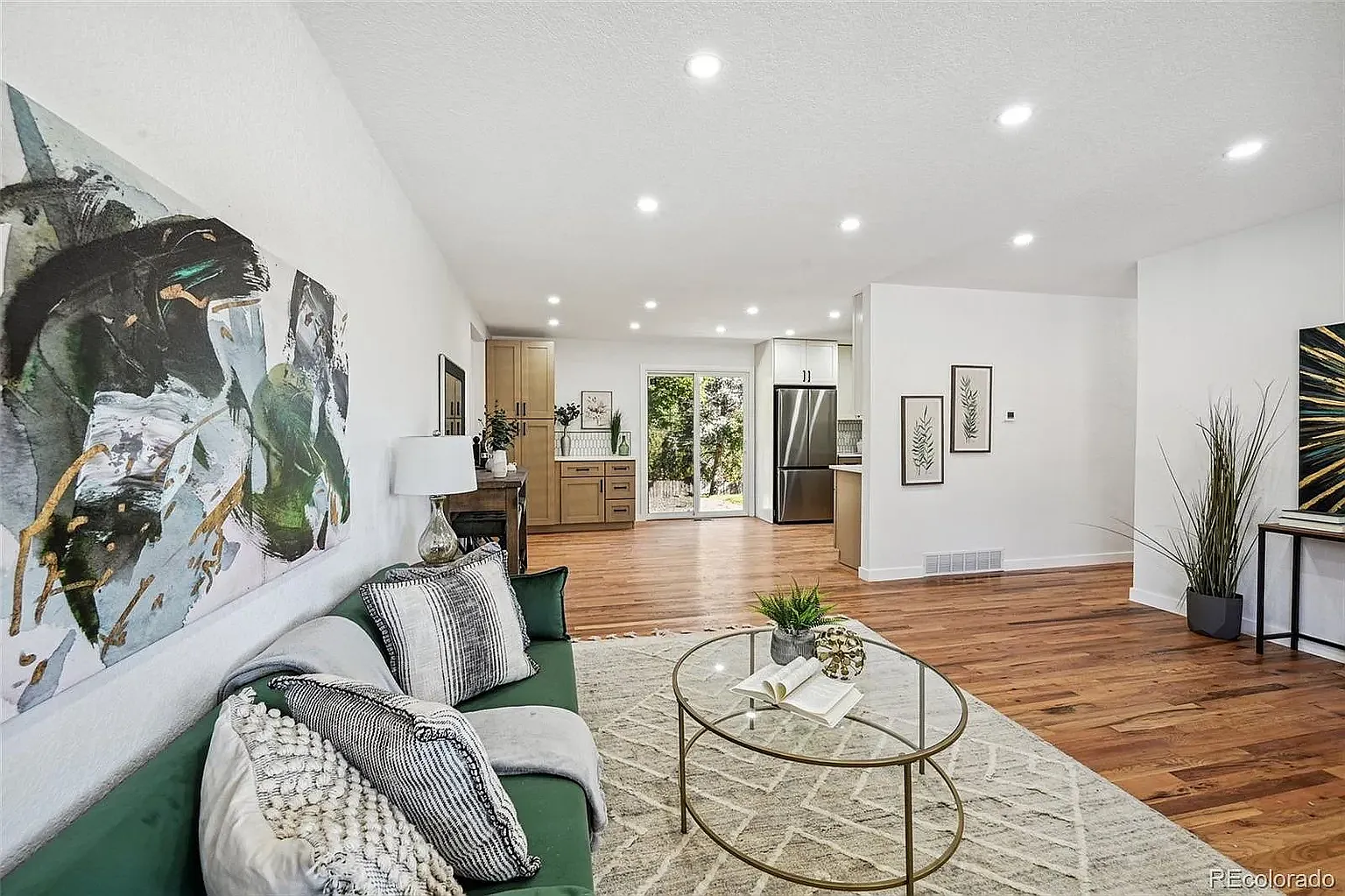 923 W 100th Pl — Photo 4
