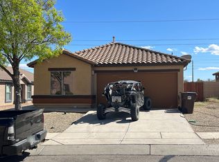 757 W Calle Marojo, Sahuarita, AZ 85629