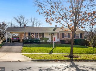 2002 Stratton Dr, Rockville, MD 20854