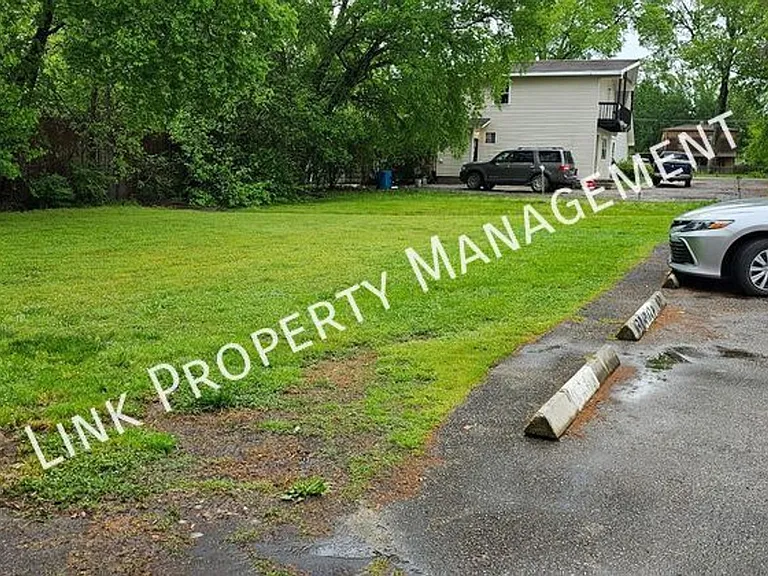 1638 Keeble St — Photo 17