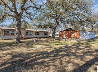 6892 Fm 2438, Kingsbury, TX 78638