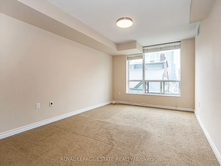 109 Front St E #515 — Photo 36