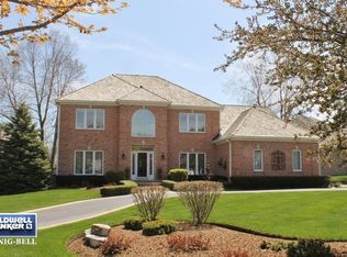 865 S Rawson Bridge Rd, Cary, IL 60013